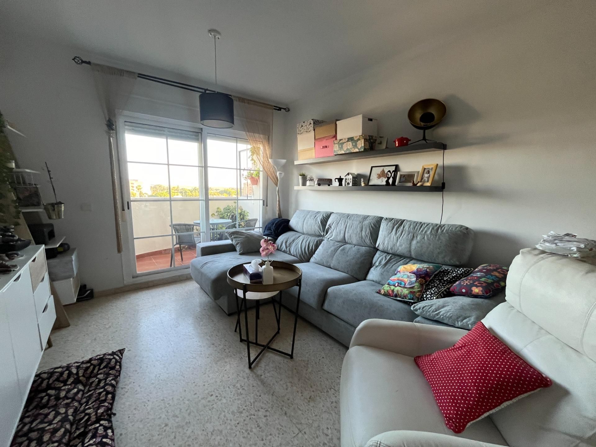 Sala d'estar de Pis en venda en Jerez de la Frontera amb Aire condicionat, Jardí privat i Terrassa