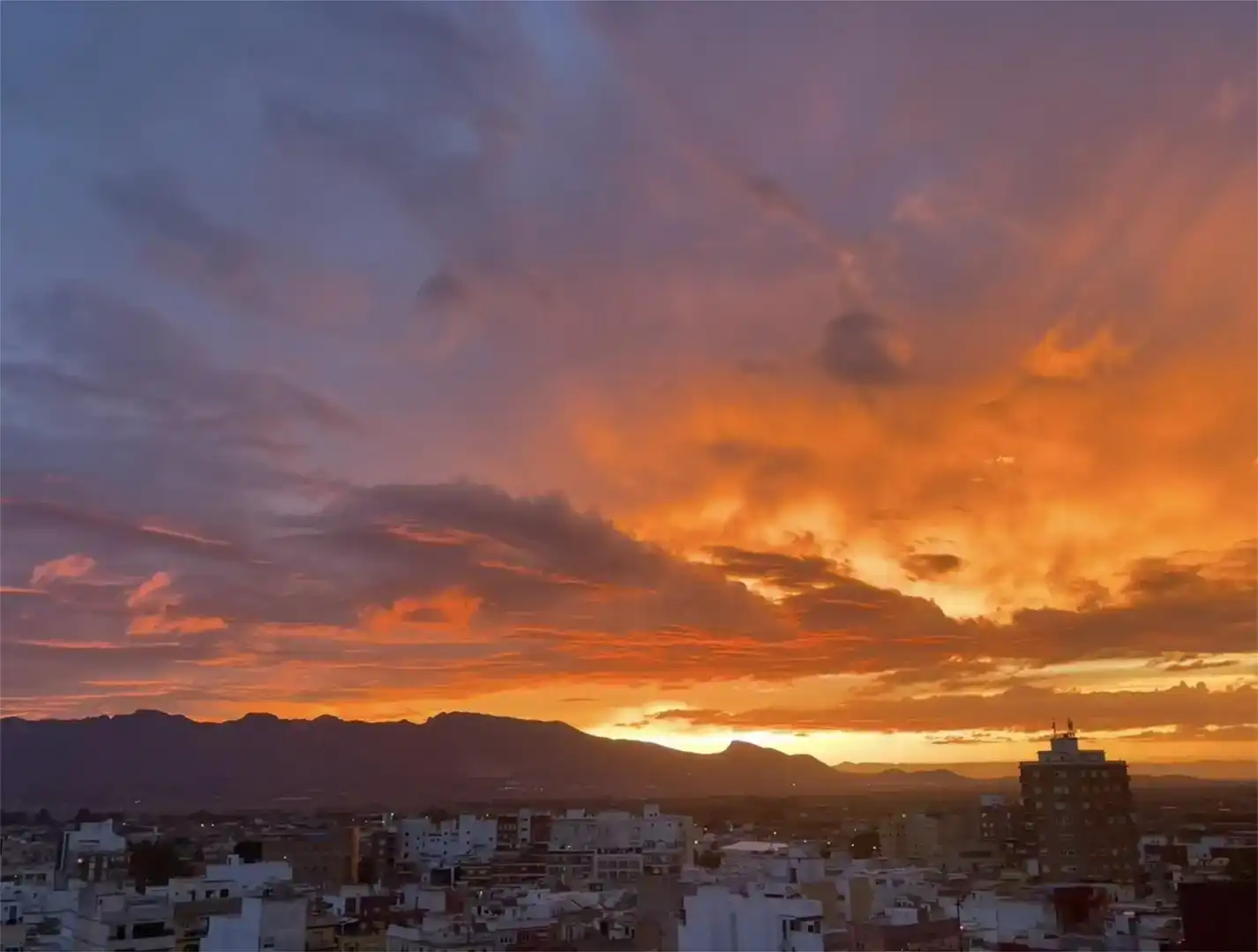 Vista exterior de Piso en venta en Cullera con Aire acondicionado