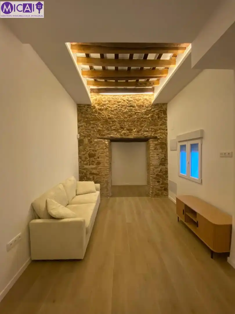 Sala d'estar de Planta baixa en venda en Cádiz amb Moblat