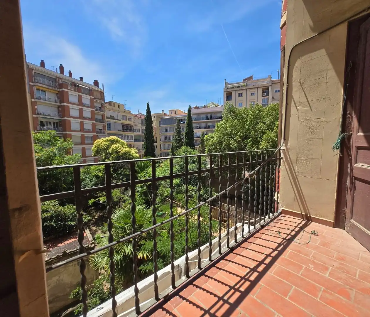 Terraza de Piso en venta en Barcelona con Calefacción, Trastero y Balcón