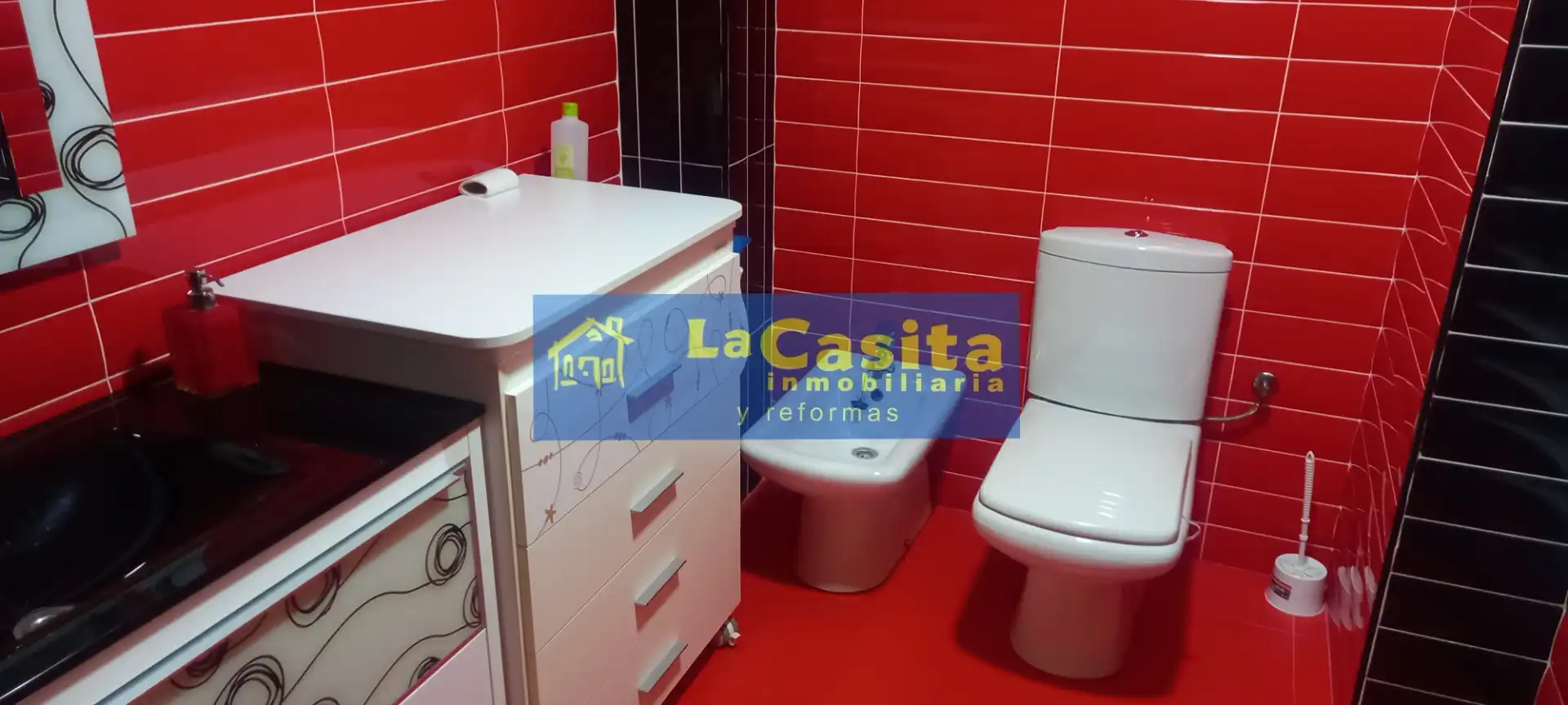 Bathroom of Flat for sale in Almagro  with Heating, Balcony and Internet