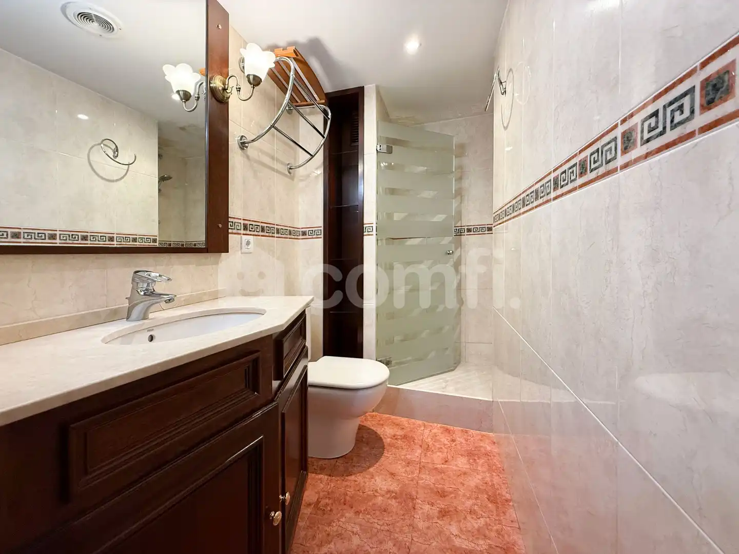 Flat for rent in Anglí, Les Tres Torres