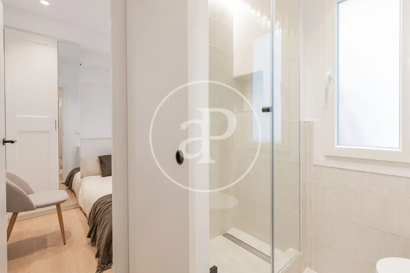 Baño de Piso en venta en Madrid con Aire acondicionado, Calefacción y Amueblado