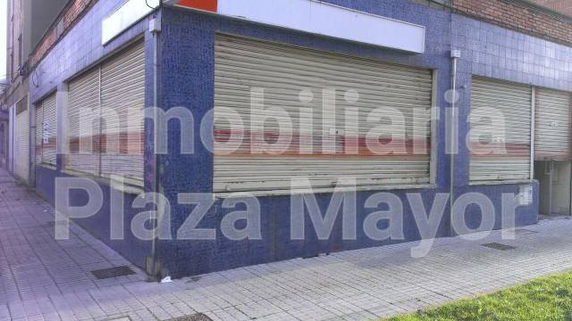 Local comercial en Venta en Avenida Hilario Goyenechea en San José - El Montalvo