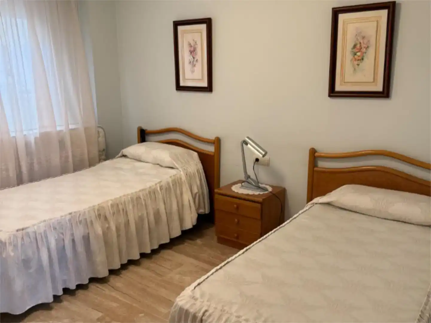 Dormitori de Casa adosada en venda en Riba-roja de Túria amb Aire condicionat i Balcó