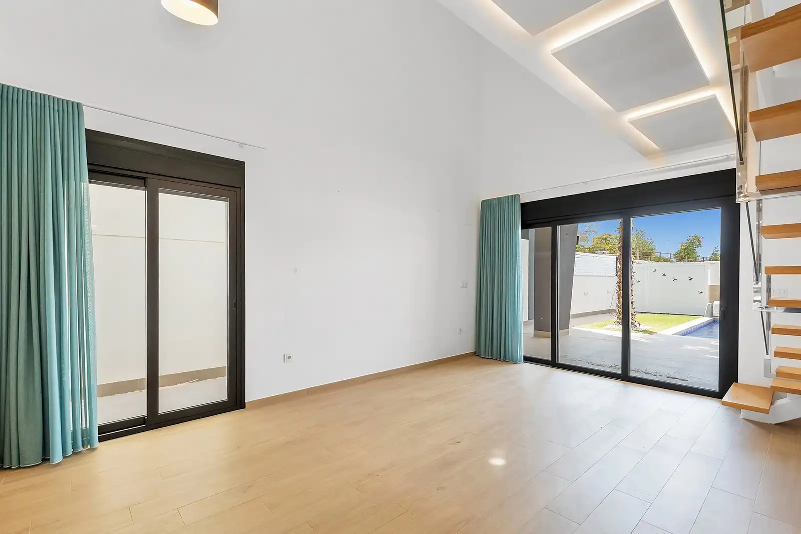 Detached house with terrace for sale in Benijófar, imagen 4