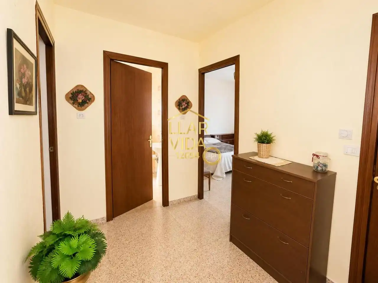 Casa con jardín en venta en De L'Ermita, imagen 17