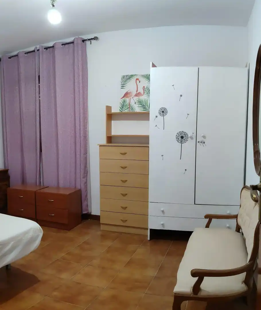 Flat for sale in Fines