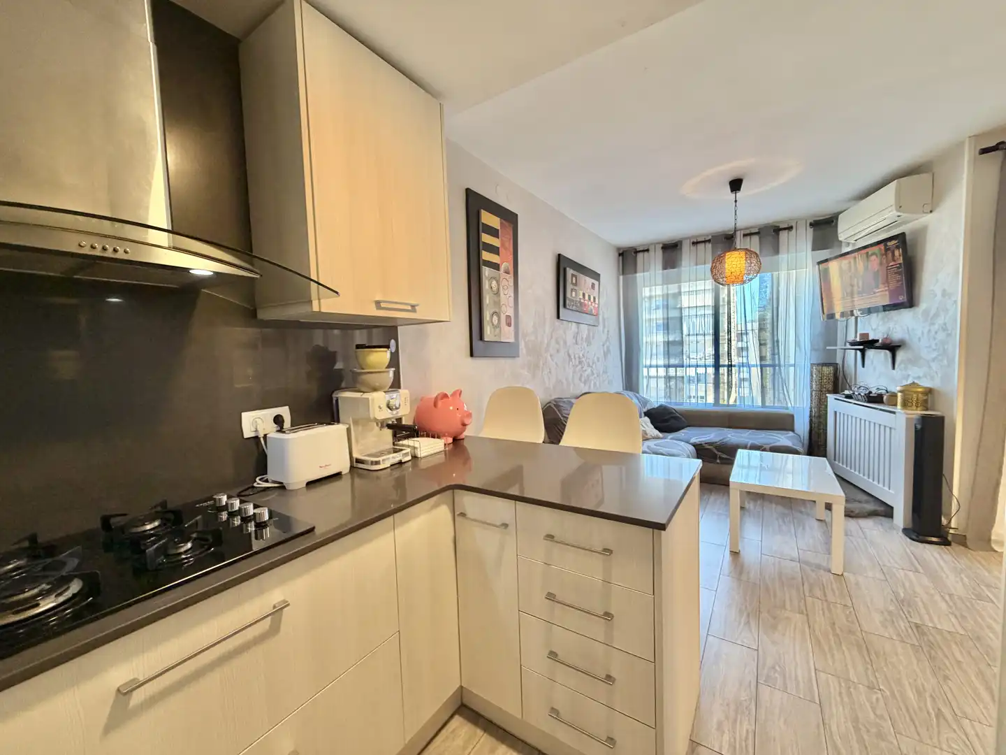 Cocina de Piso en venta en Vilanova i la Geltrú con Calefacción