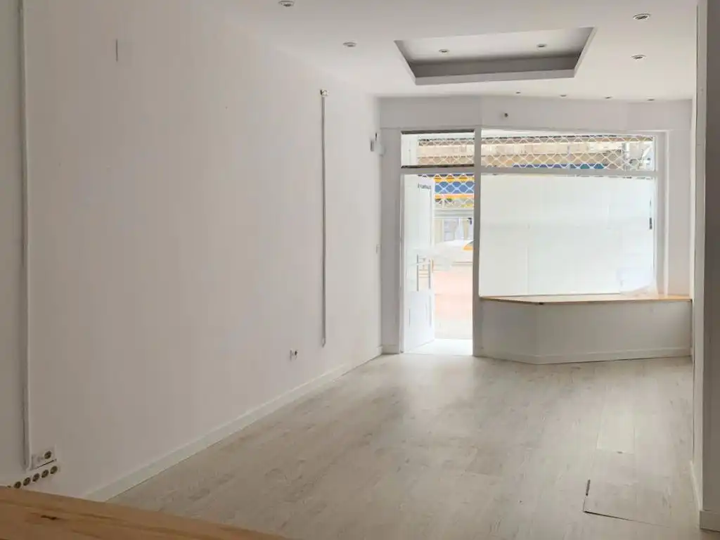 Business premises for sale in Andres Larrazabal Kalea
