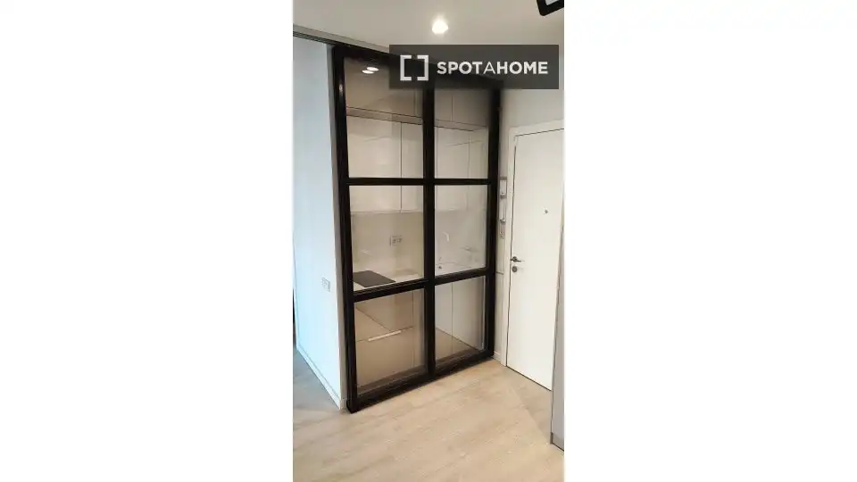Piso con terraza en alquiler en Eixample, imagen 6