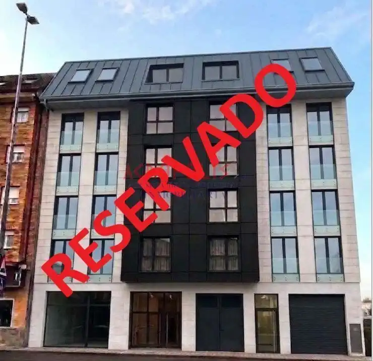 Pis amb ascensor en venda a Benavente