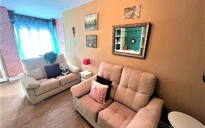 Living room of Flat for sale in Noja  with Balcony