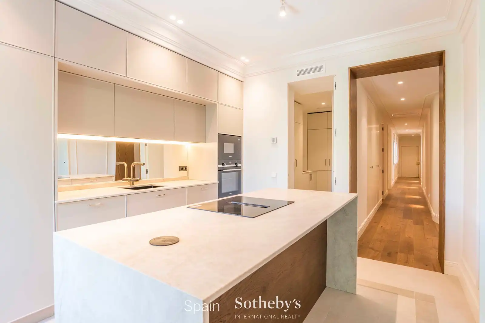 Apartament en venda a Ríos Rosas - Nuevos Ministerios
