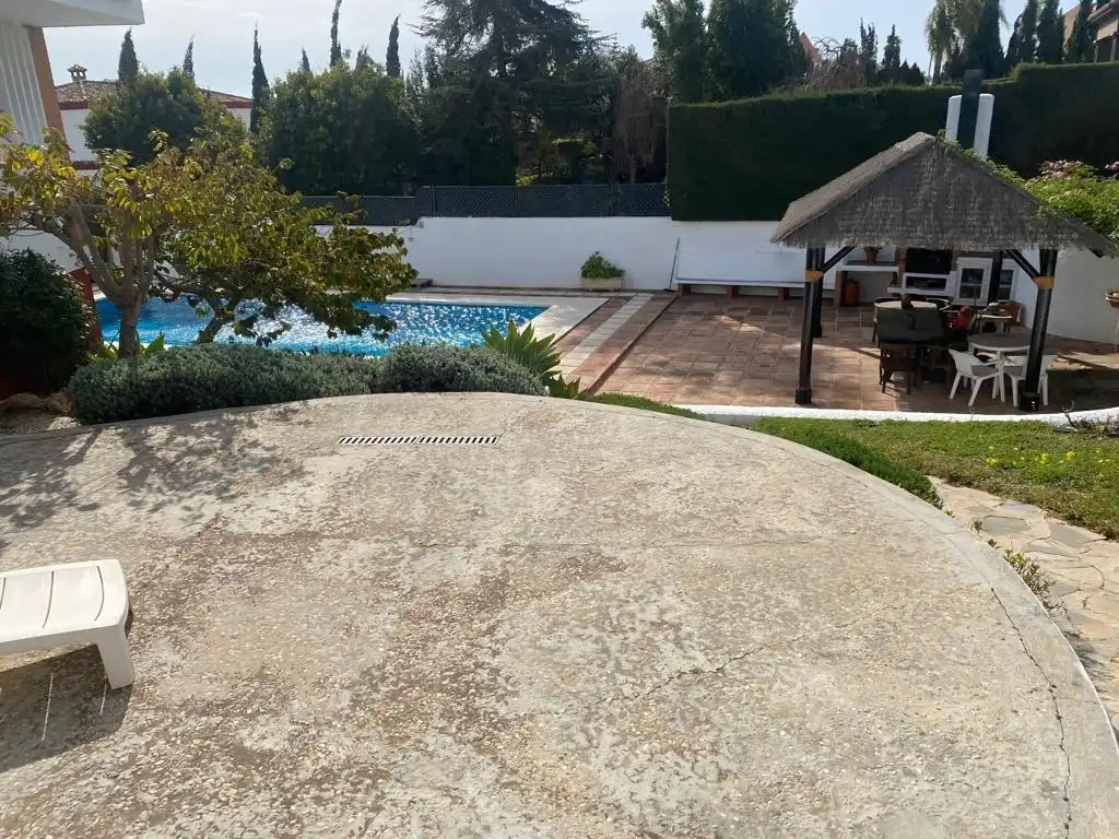 Chalet con piscina en venta en Calle Aceituno, imagen 57