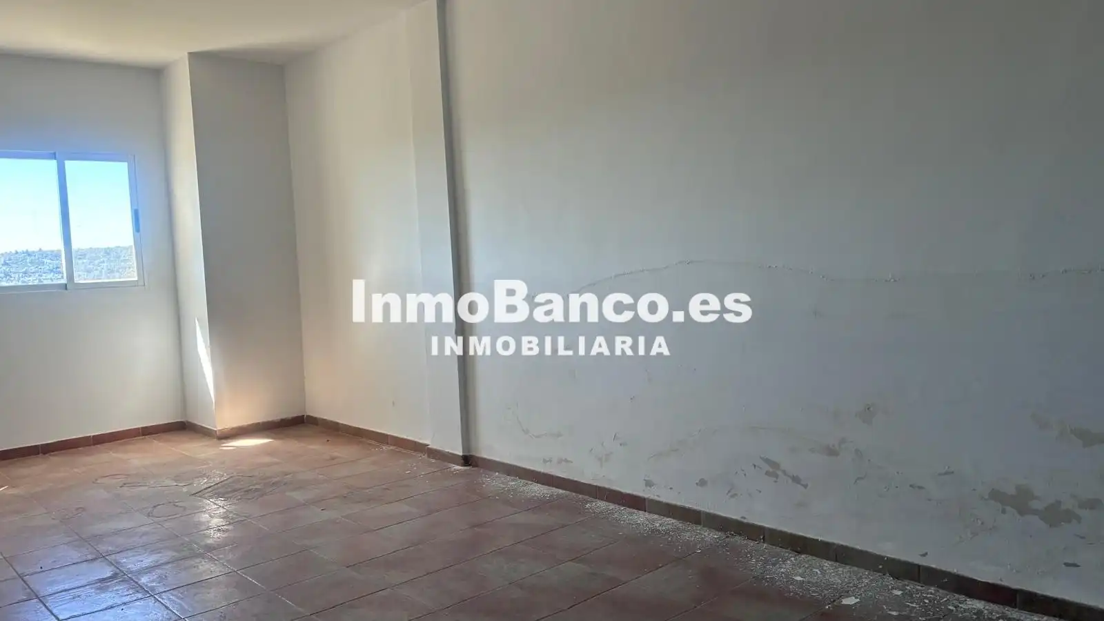 Houses for sale in Montserrat  with Private garden and Terrace