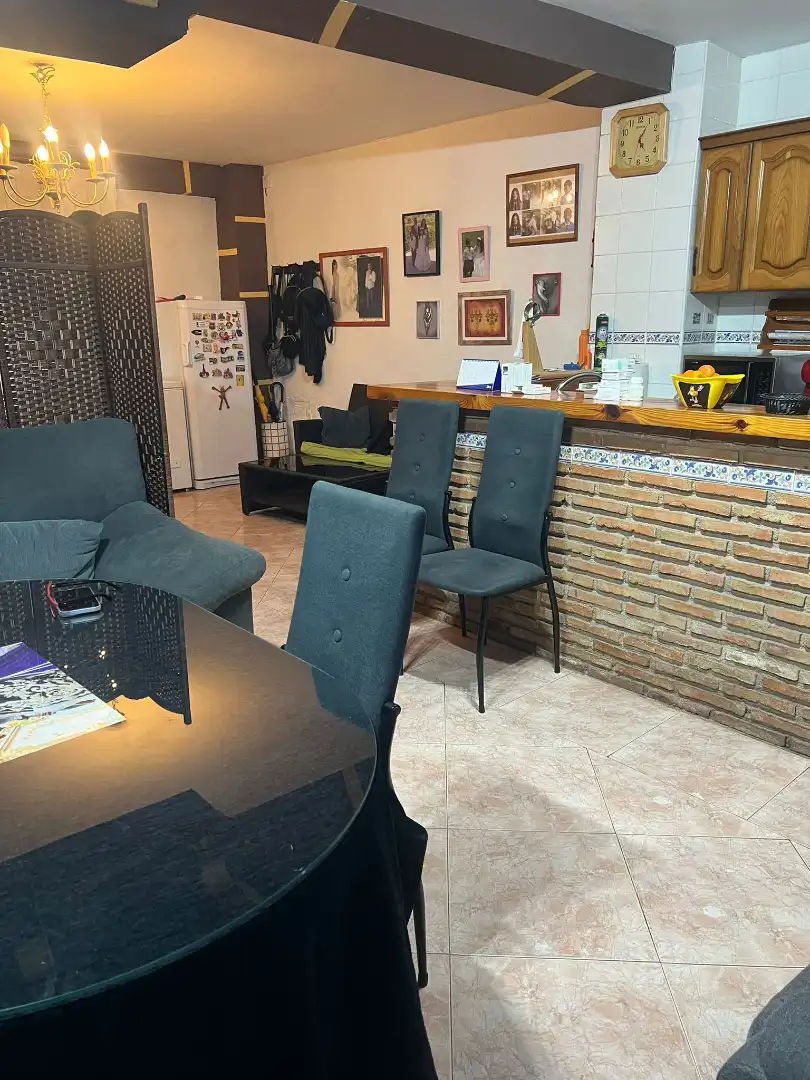 Menjador de Casa adosada en venda en Jaén amb Aire condicionat, Calefacció i Terrassa