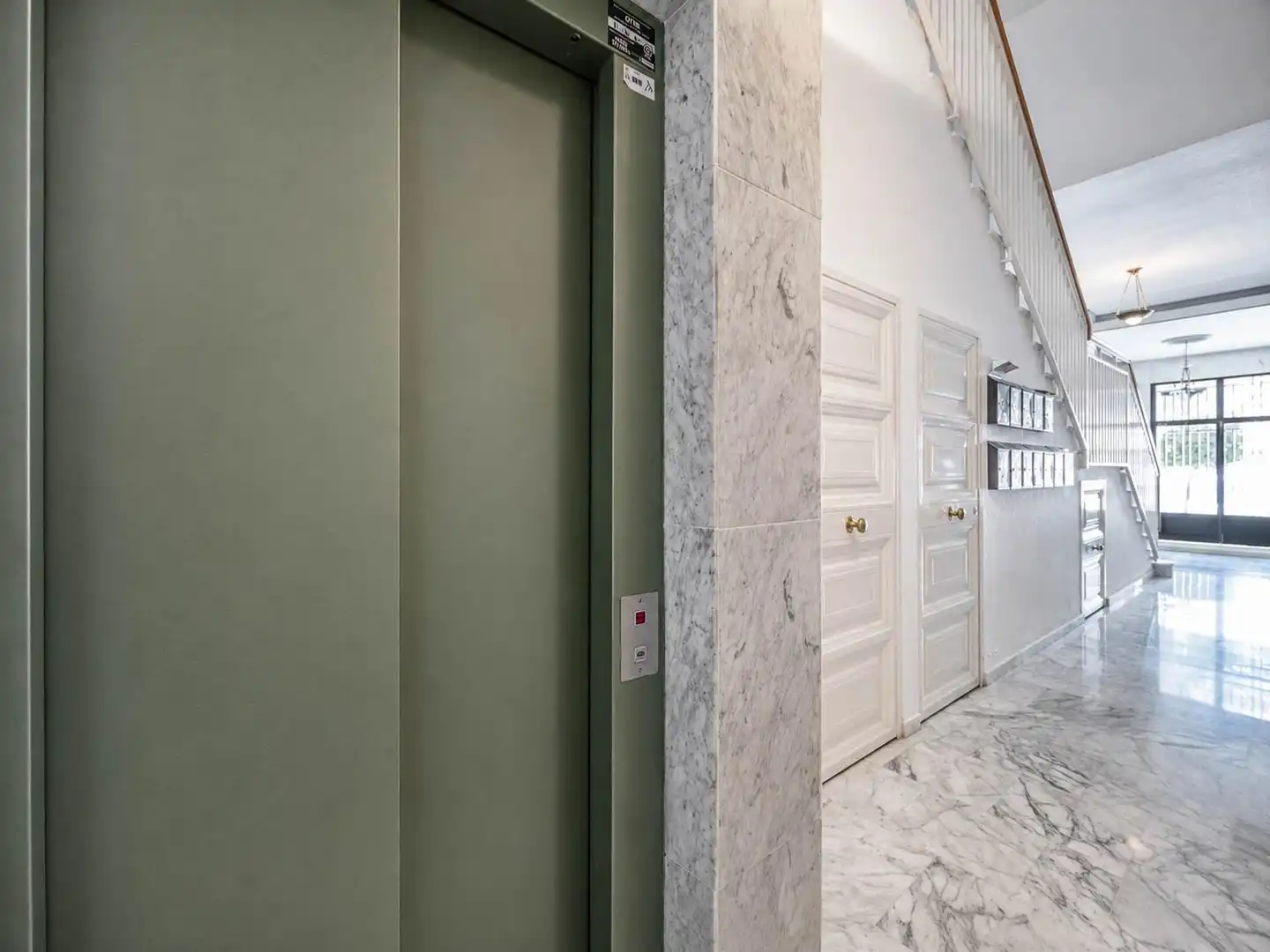 Flat for sale in Santa Fe  with Air Conditioner