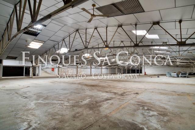 Local comercial en Alquiler en AV SARAGOZA en Vilartagues - Tueda de Dalt