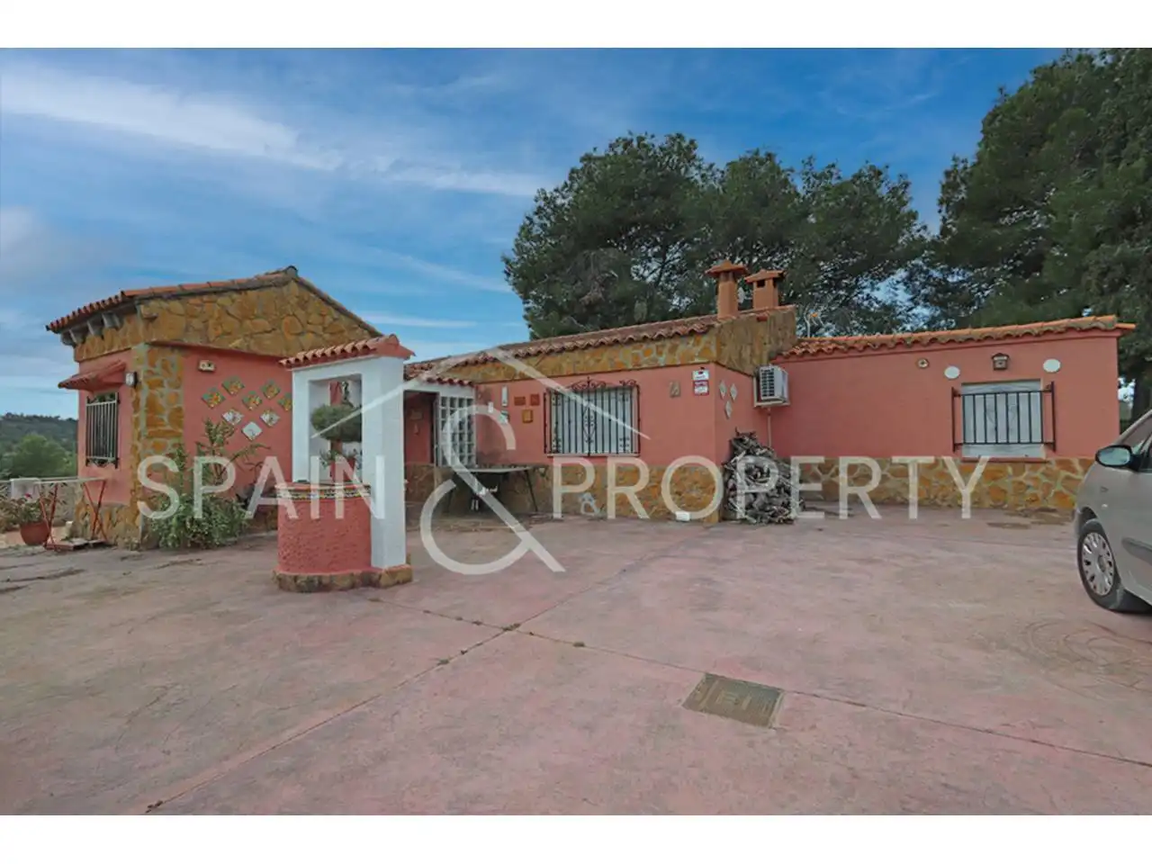 Exterior view of Houses for sale in Torrent  with Air Conditioner, Heating and Private garden