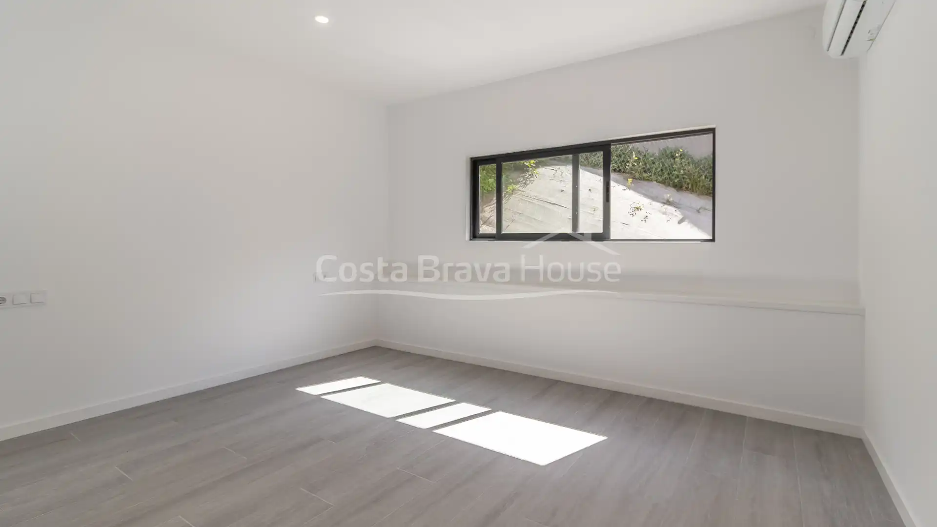Casa con jardín en venta en Carrer de Joan Maragall, imagen 26