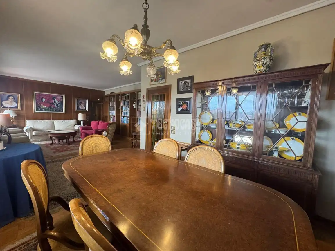 Comedor de Piso en venta en Madrid