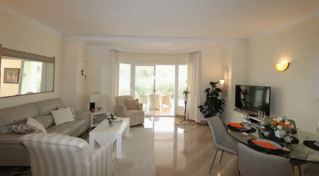 Apartament amb piscina en venda a Elviria - Cabopino, imagen 8