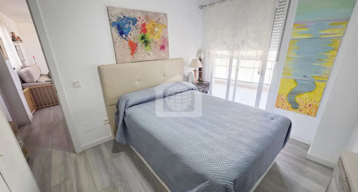 Dormitori de Apartament en venda en Marbella amb Aire condicionat i Terrassa