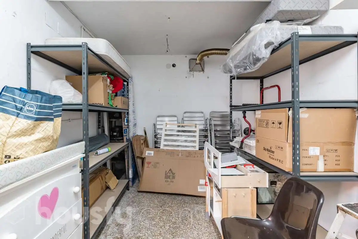 Local comercial en venda a Calle Frederic Mompou ., imagen 16