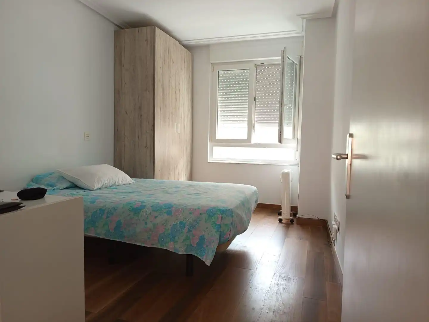 Bedroom of Flat for rent in Santander  with Furnished and Balcony