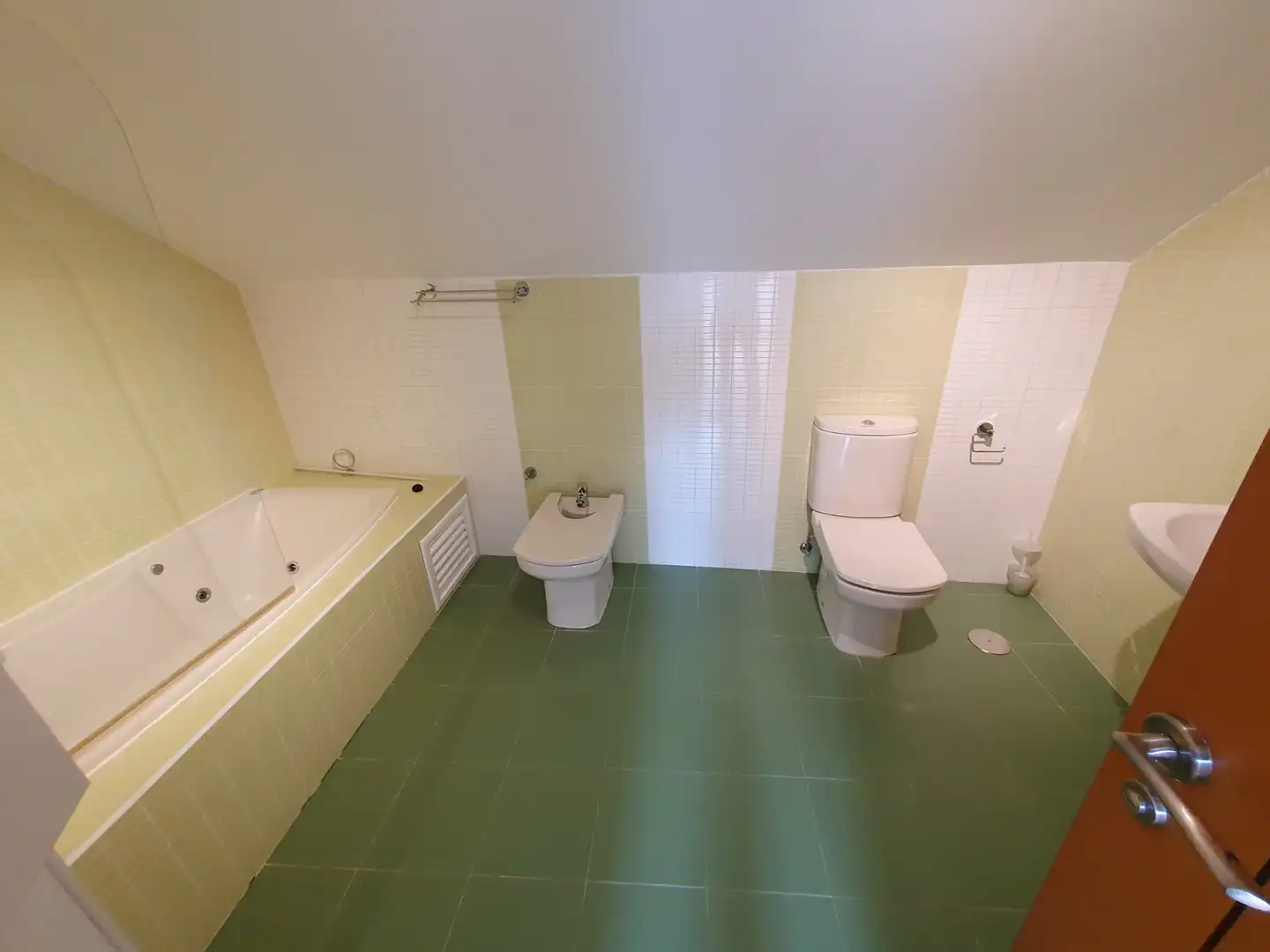 Baño de Dúplex en venta en Madrid con Aire acondicionado, Calefacción y Parquet