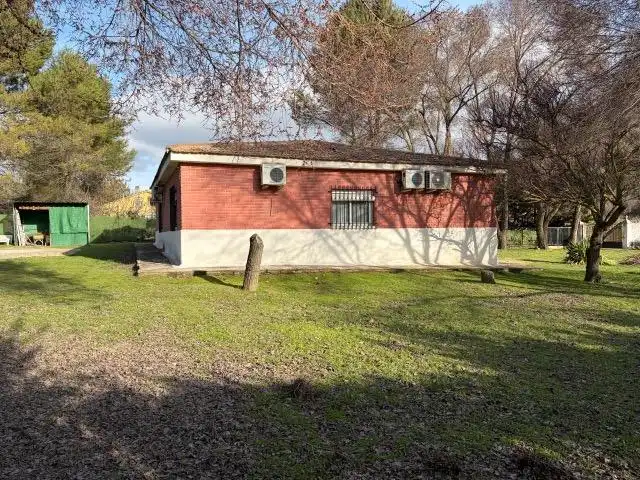 Vista exterior de Casa o chalet en venta en Hontoba