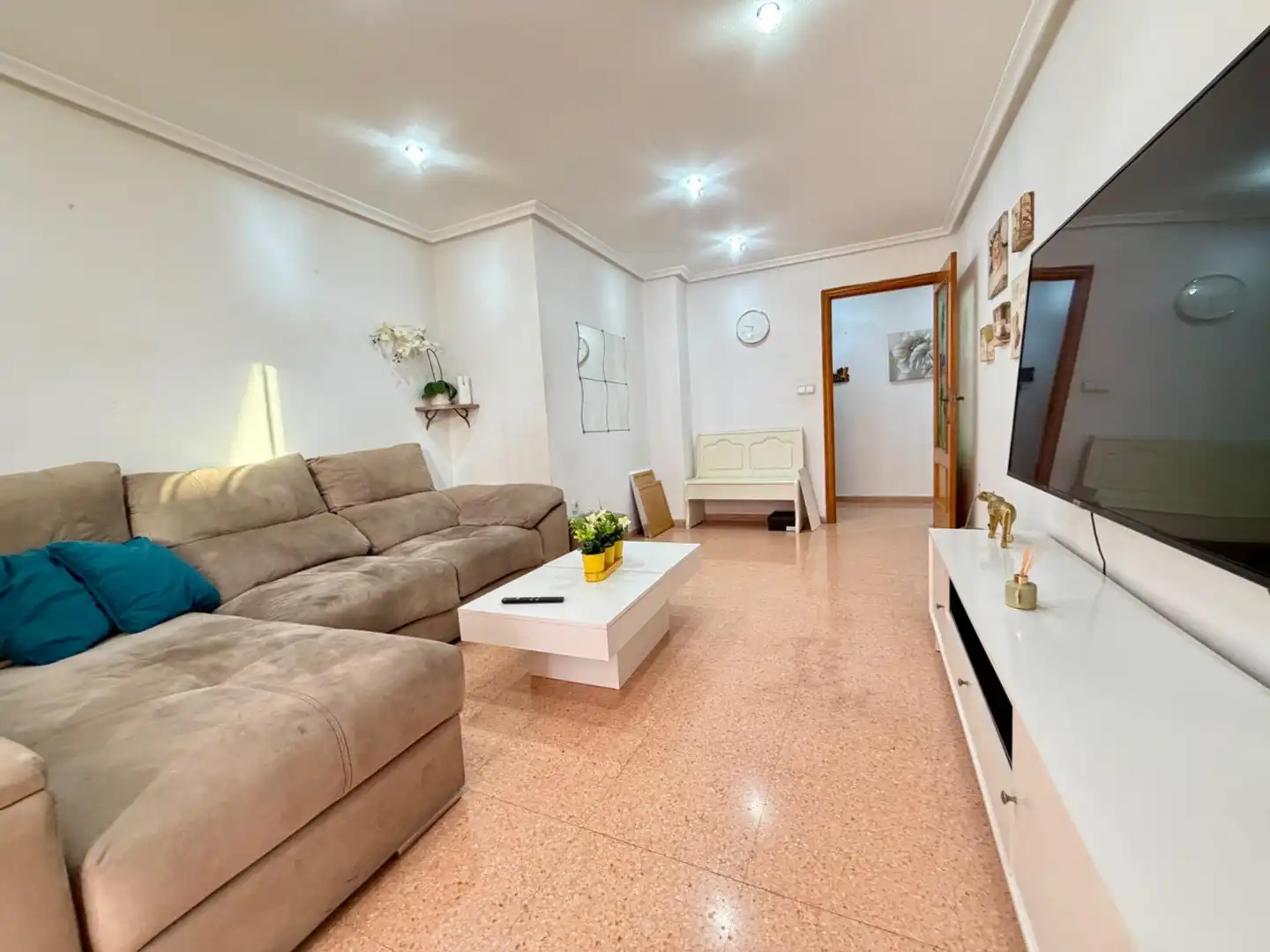 Appartamento con terrazza in vendita a Elche ciudad, imagen 2