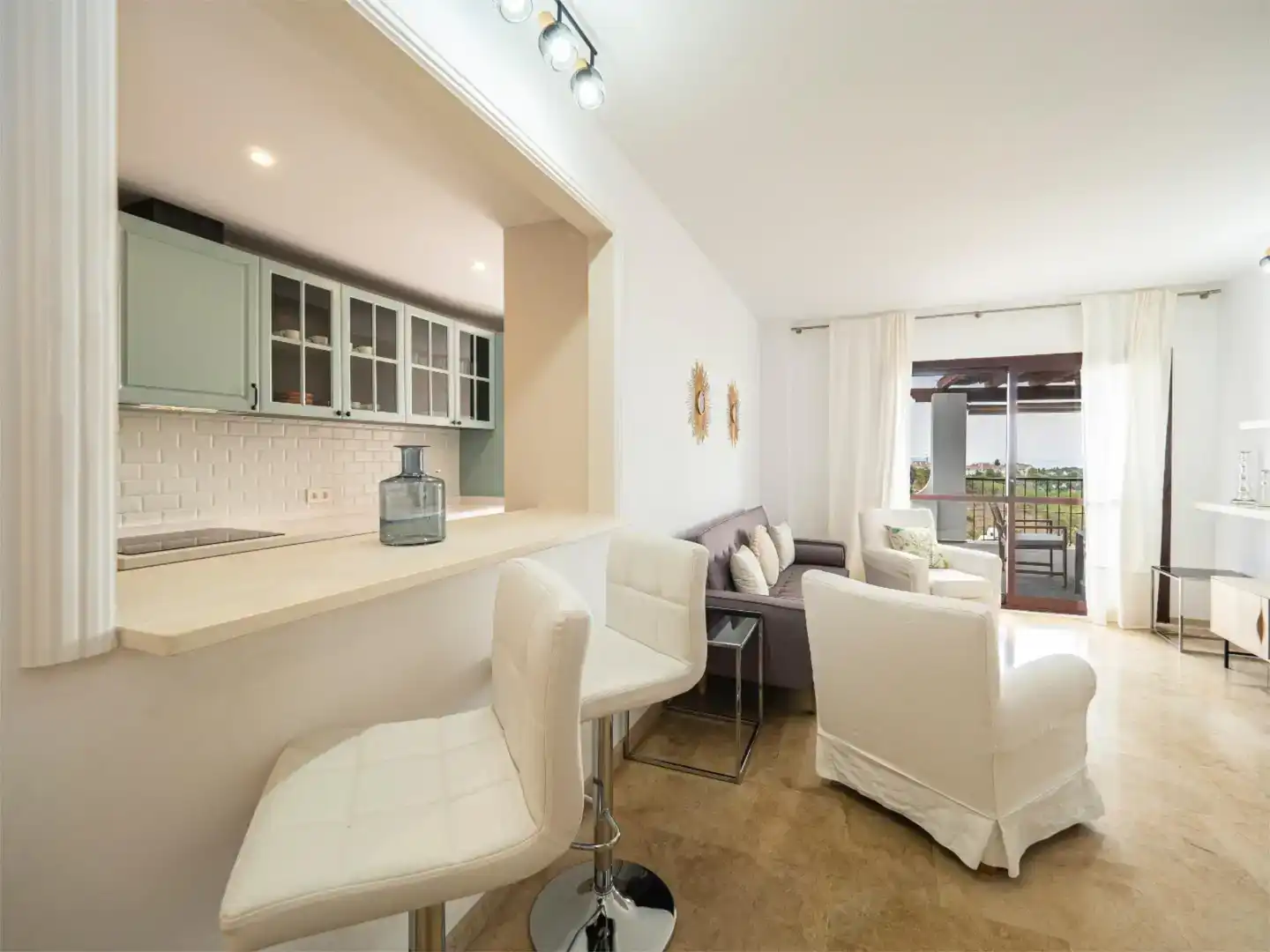 Sala d'estar de Apartament en venda en Marbella amb Aire condicionat i Piscina