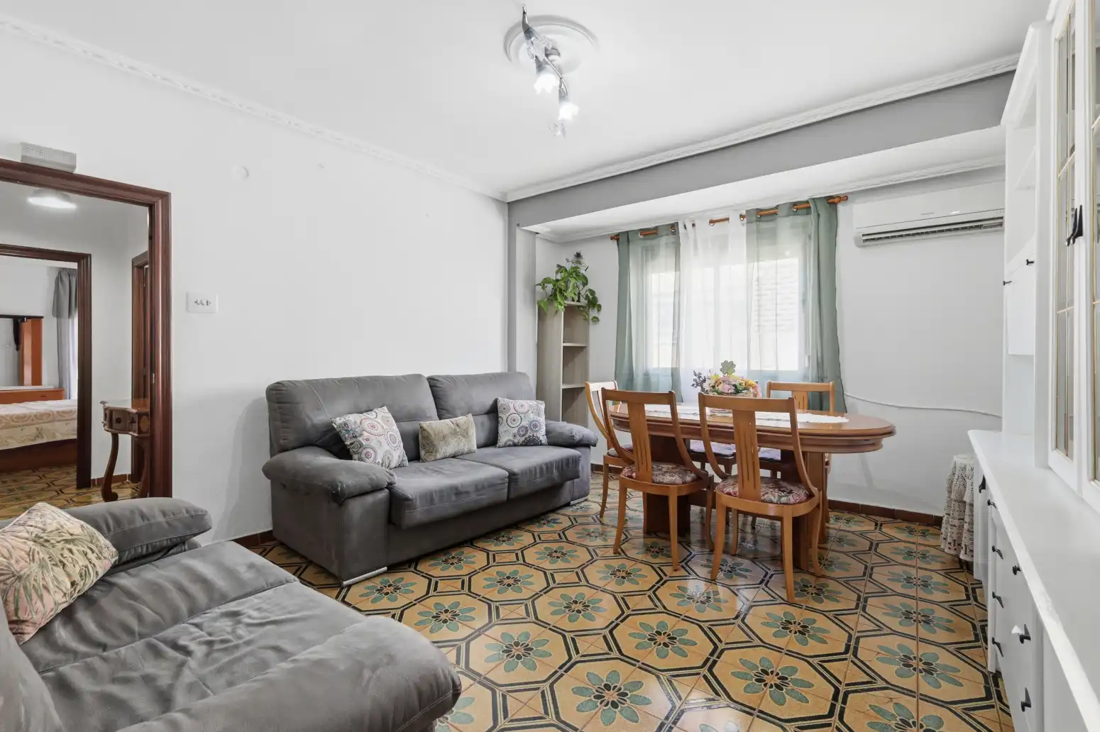 Sala d'estar de Pis en venda en Alaquàs amb Aire condicionat, Moblat i Balcó