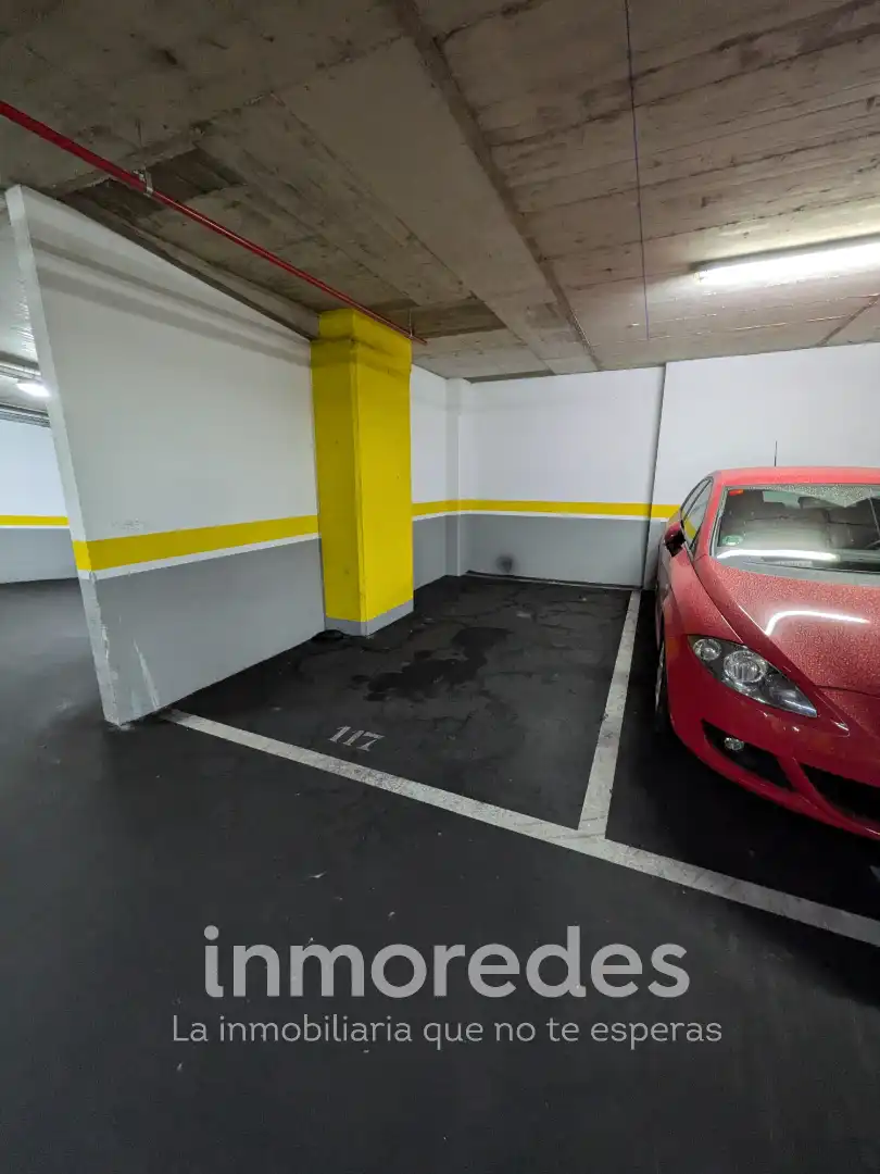 Individuel avec ascenseur à vendre à Carrer d'Aragó