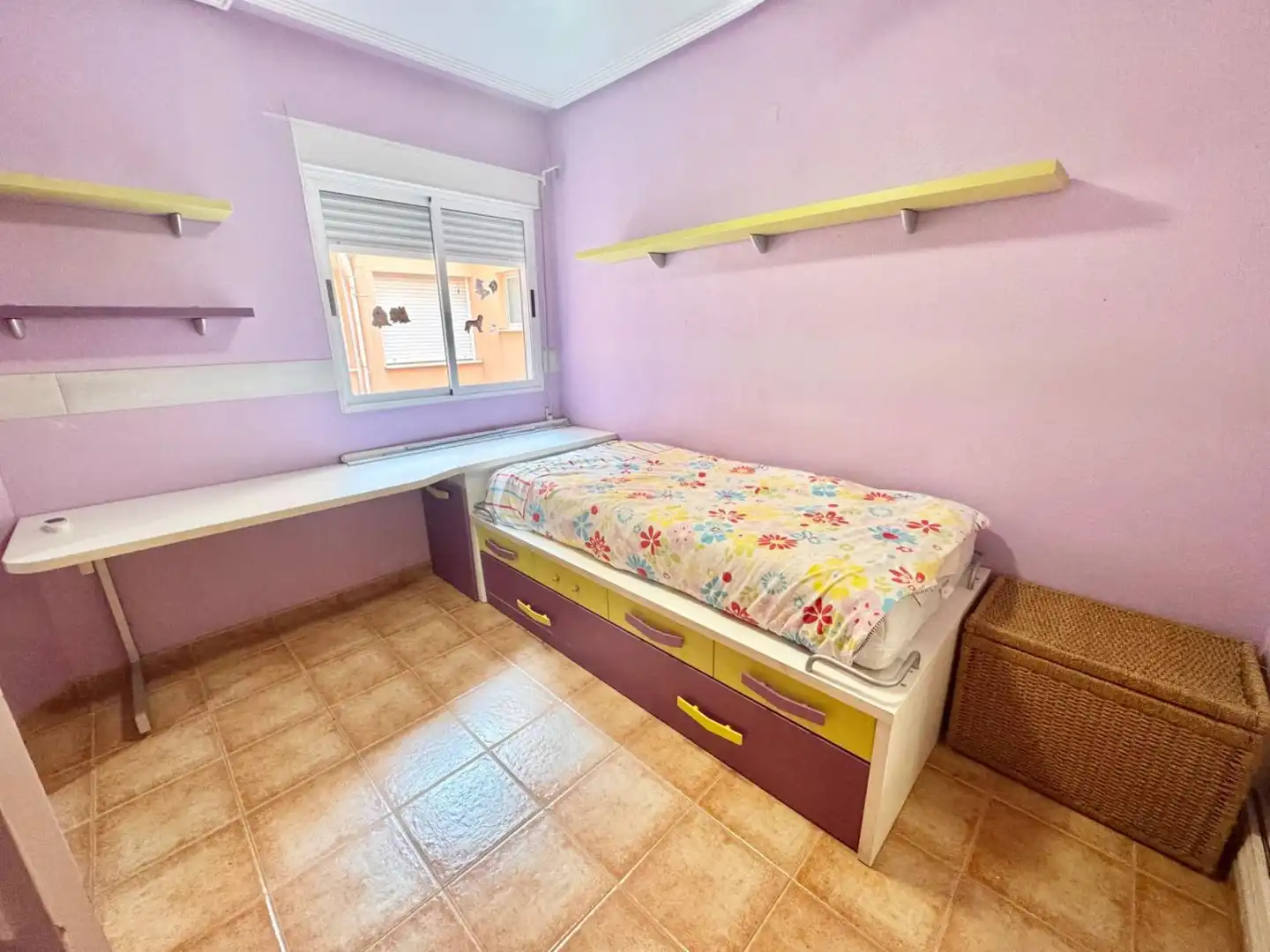Habitación de Casa adosada en venta en Orihuela con Calefacción, Terraza y Trastero
