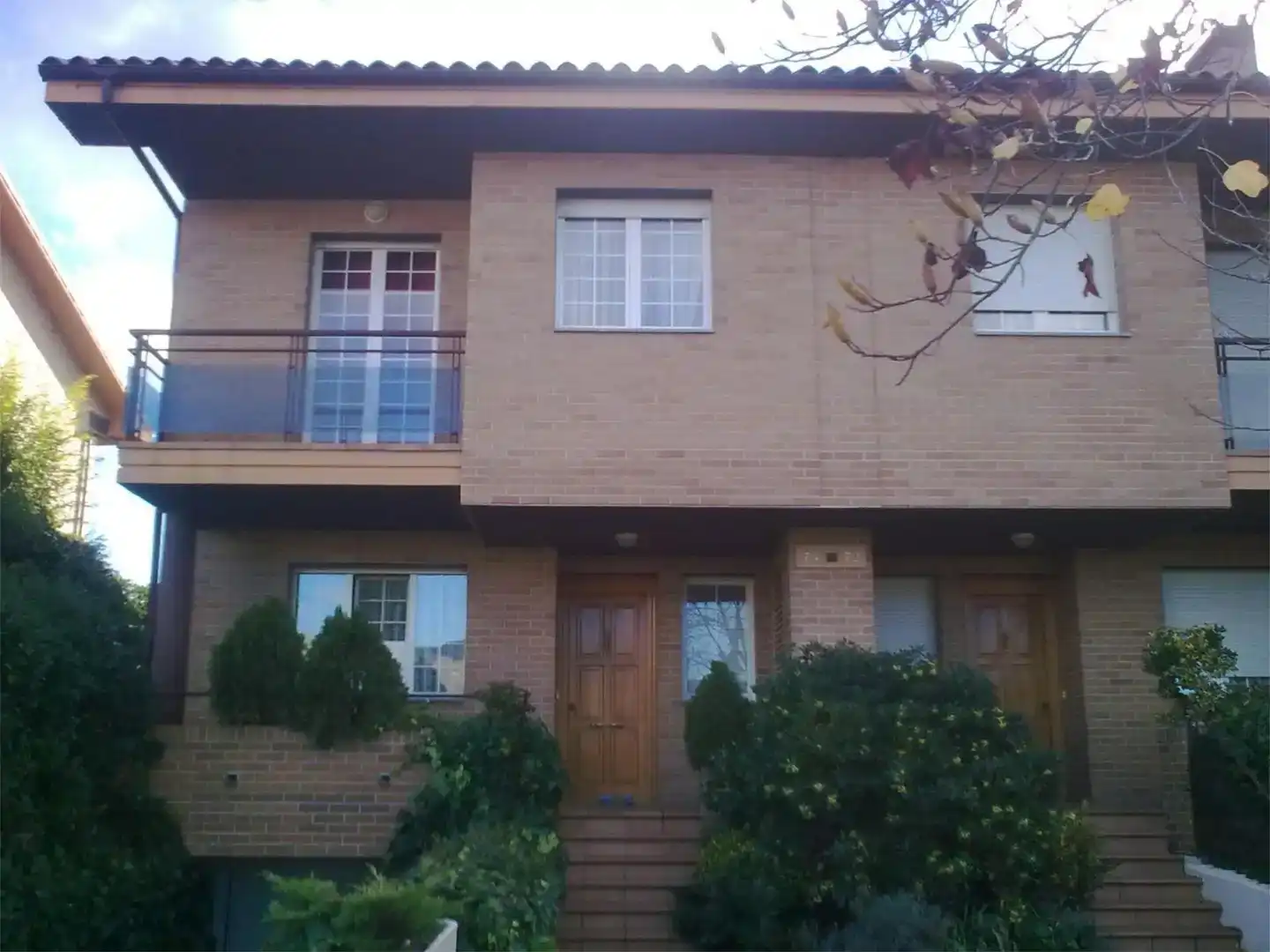 Vista exterior de Pis en venda en Valle de Egüés / Eguesibar amb Jardí privat, Parquet i Traster