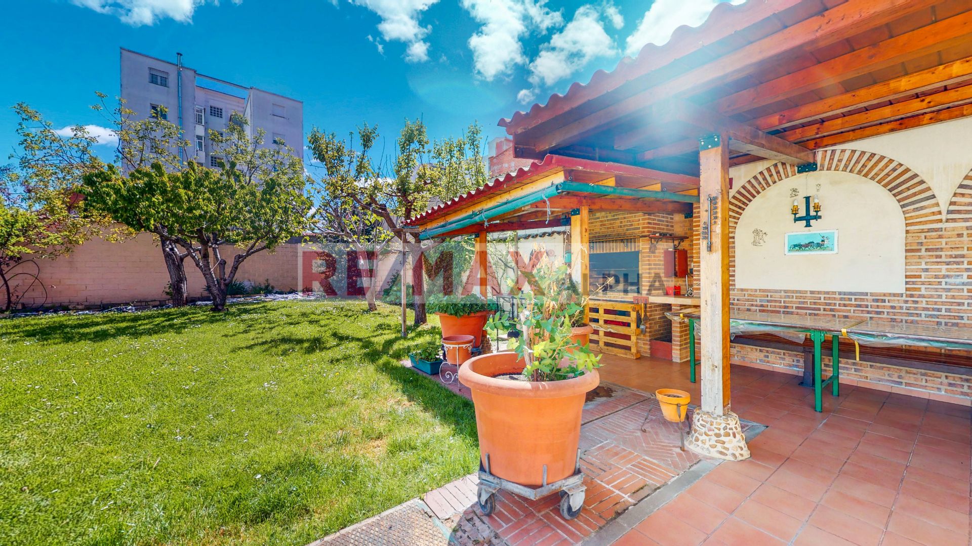 Jardí de Casa o xalet en venda en Medina del Campo amb Calefacció, Jardí privat i Terrassa