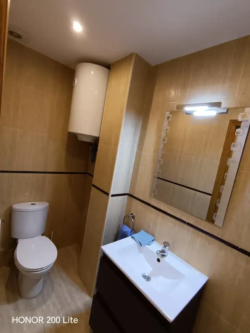 Badezimmer von Wohnung zur Miete in Benicarló mit Klimaanlage, Möbliert und Ofen