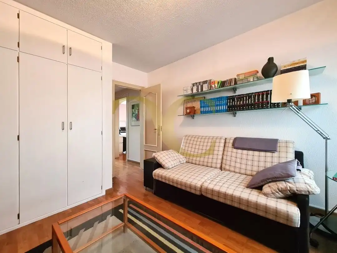 Wohnzimmer von Wohnung zum Verkauf in Gijón  mit Heizung, Terrasse und Abstellraum