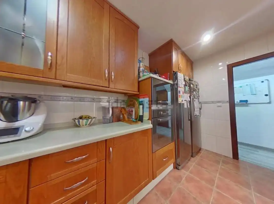 Cocina de Casa adosada en venta en Villafranca de Córdoba con Aire acondicionado, Trastero y Horno