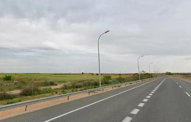 Terrenys i solars en venda a Zona Entrada - Gasolineras, imagen 3