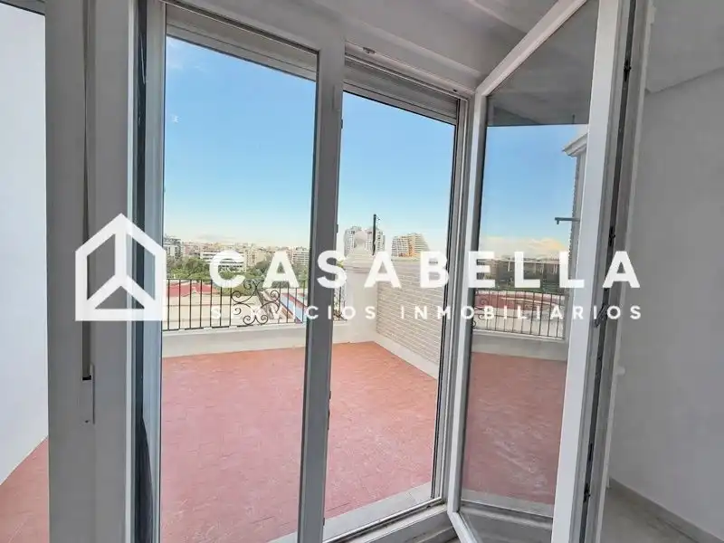 Terrassa de Àtic de lloguer en L'Eixample
