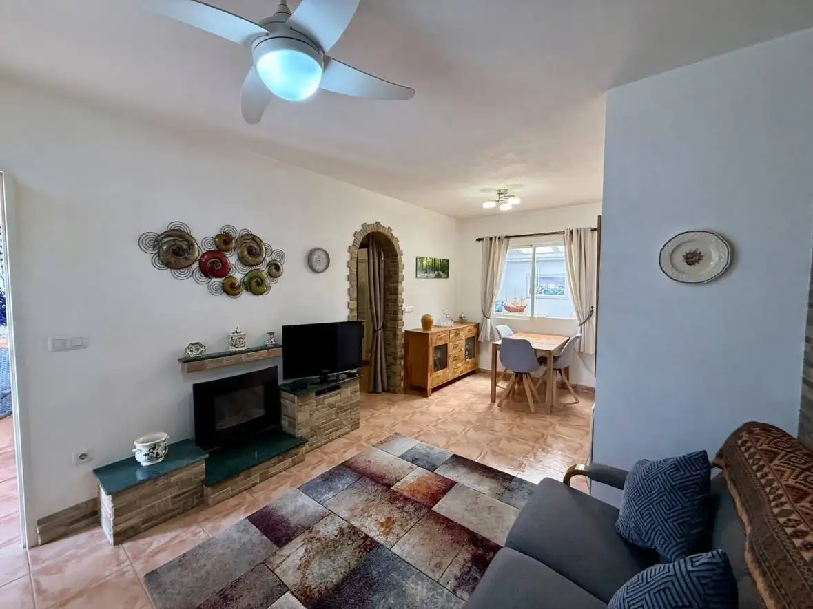 Bungalow con piscina in vendita a CALLE MONTE DE SANTA POLA, imagen 7