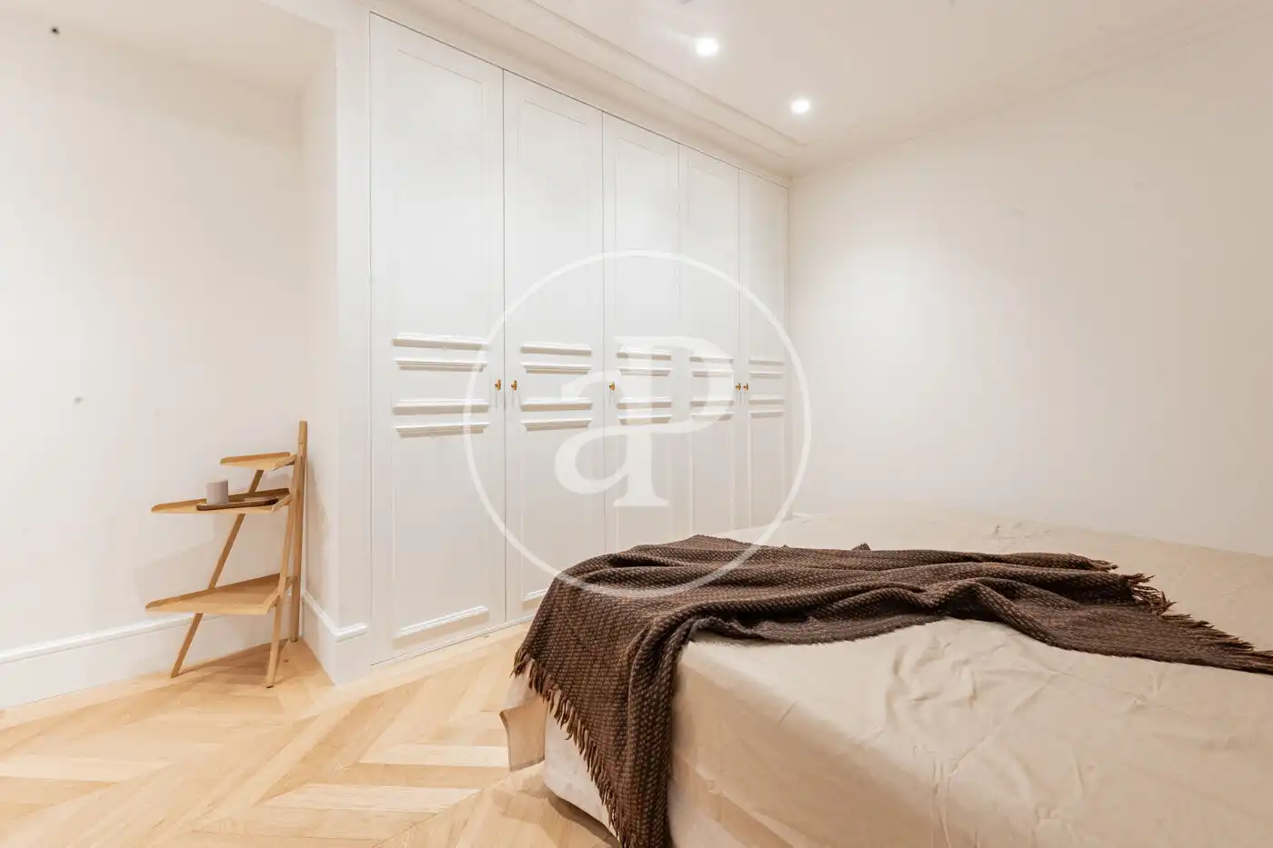 Schlafzimmer von Wohnung zum Verkauf in Madrid mit Klimaanlage, Heizung und Balkon