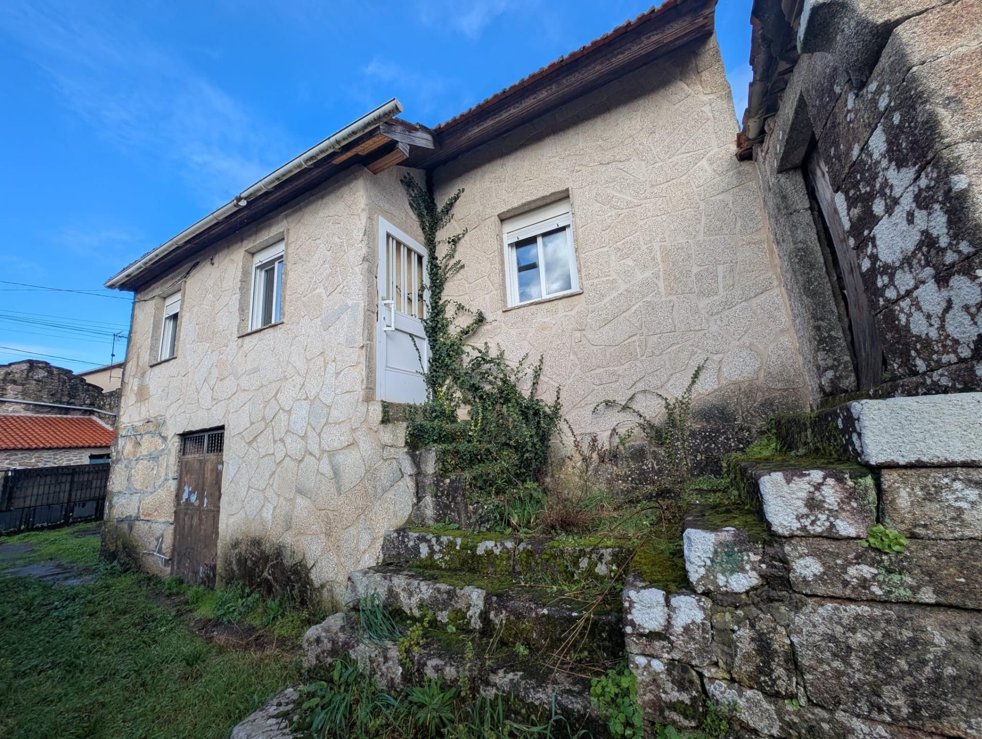 Exterior view of Single-family semi-detached for sale in Arbo  with Private garden and Parquet flooring