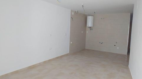 Foto 3 de Apartamento en venta en Matias Martinez, -1, Burguillos del Cerro, Badajoz
