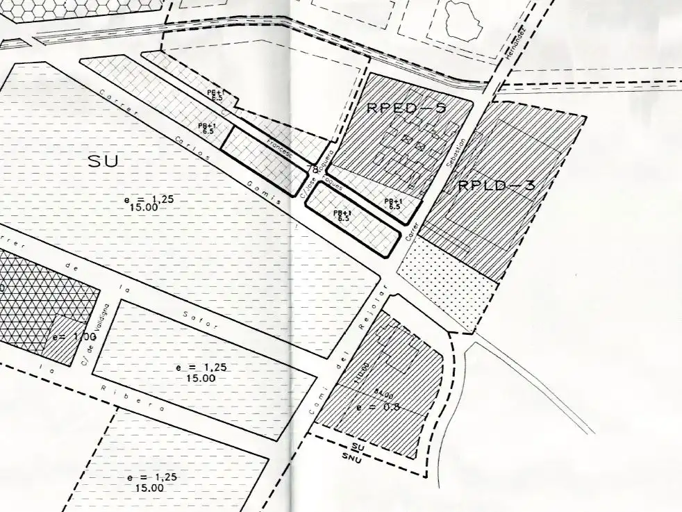 Industrial land for sale in Carcaixent