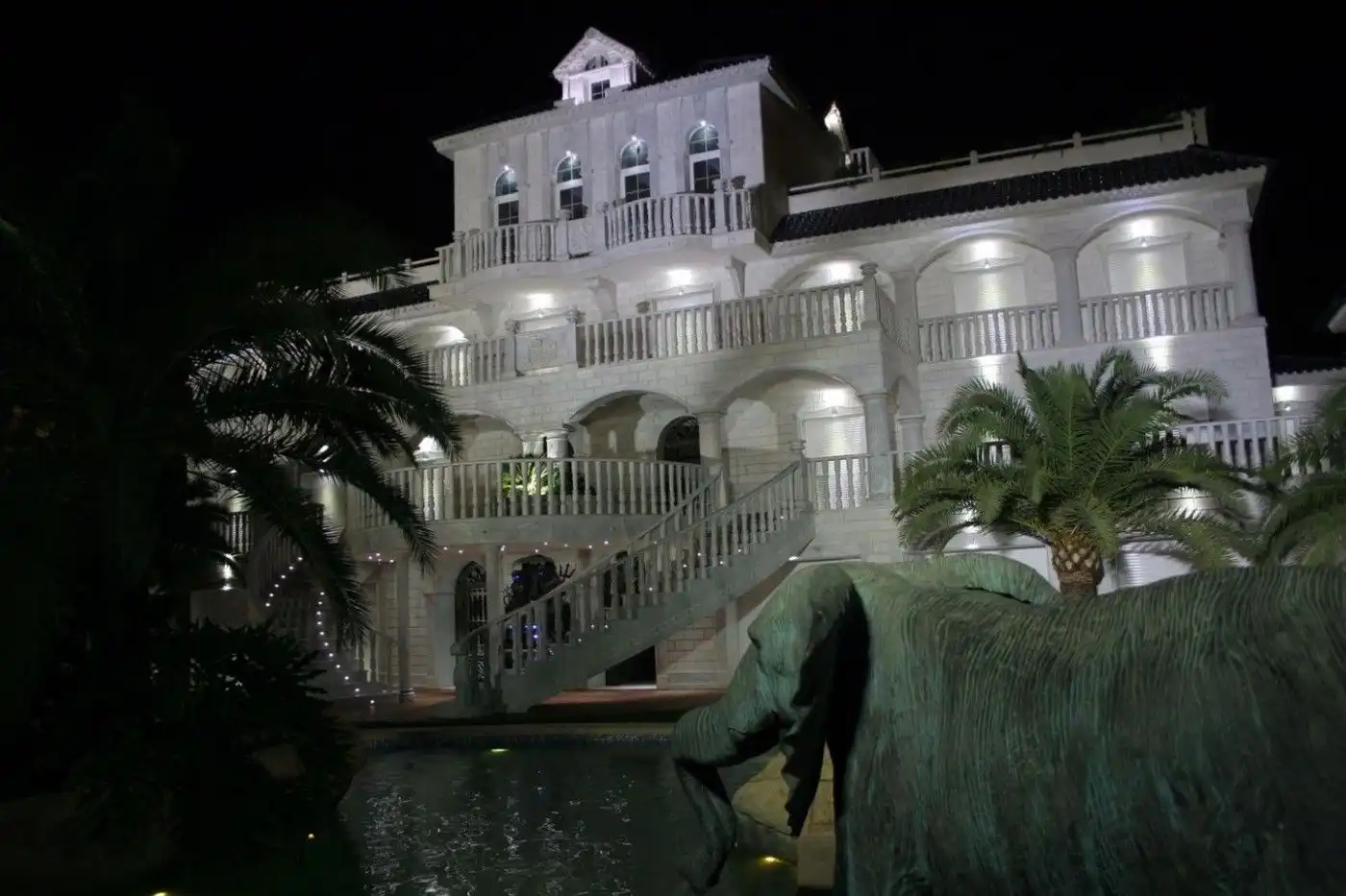 Villa con terrazza in vendita a Garbinet - Vistahermosa, imagen 5
